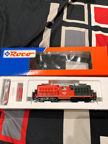 Roco öbb v 100 diesel - v,