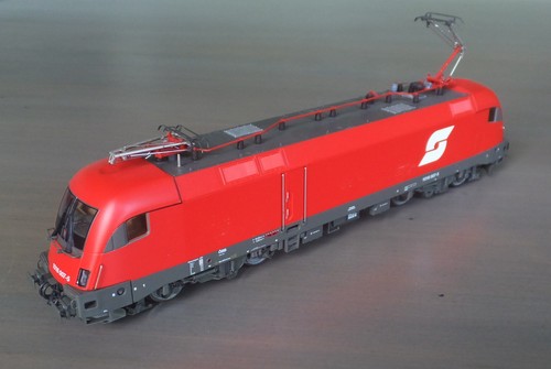 Roco electric locomotive - ho,